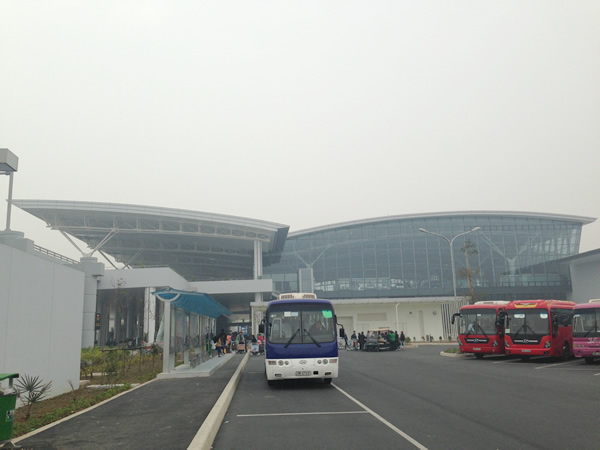 ハノイ空港 新ターミナル 画像