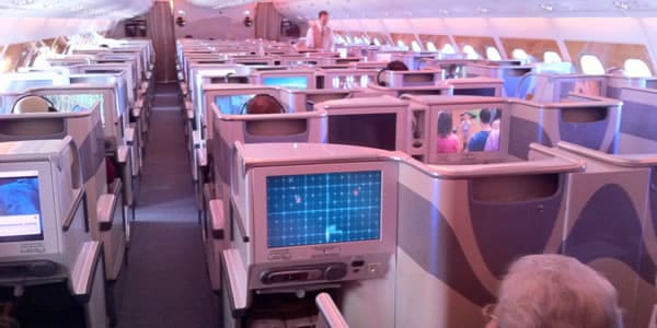 ビジネスクラスの価格 EKのA380 香港-バンコク画像